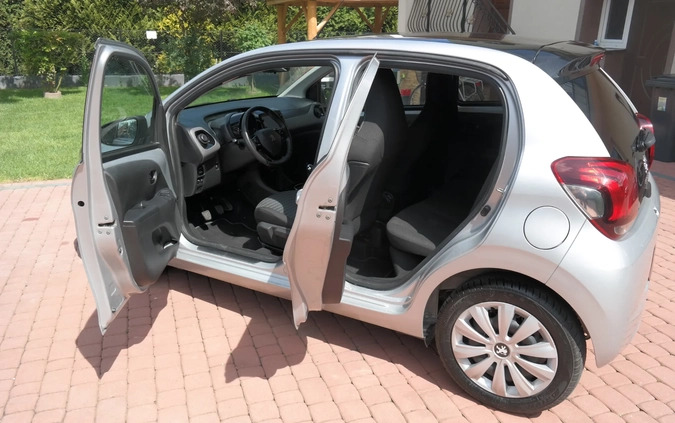 Peugeot 108 cena 29900 przebieg: 14100, rok produkcji 2021 z Szczucin małe 121